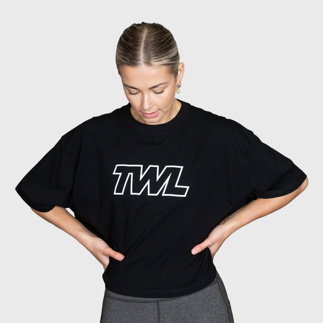 TWL - WOMEN'S OVERSIZED CROPPED T-SHIRT - ATHLETE 2.0 - BLACK/WHITE