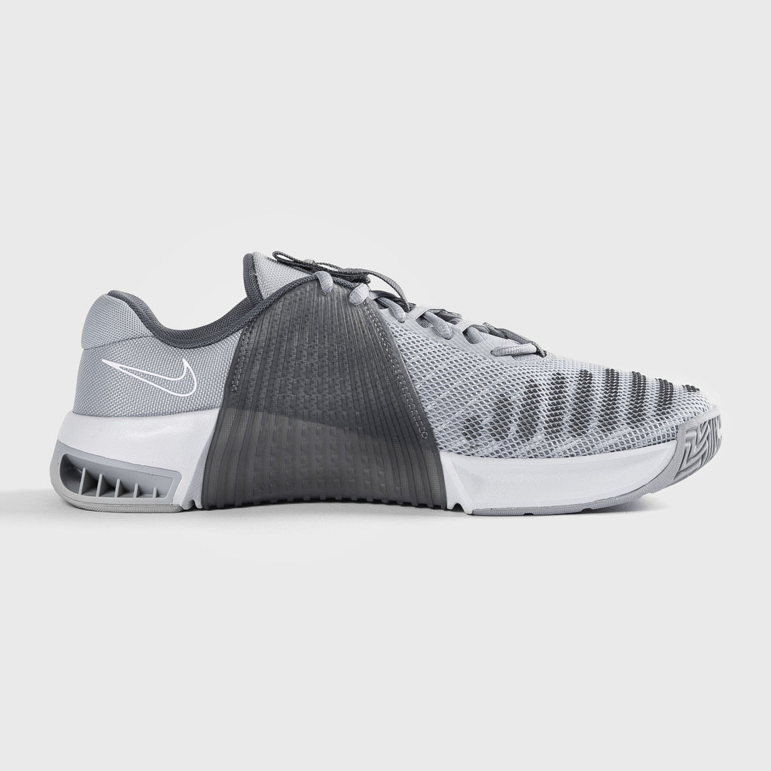 Nike - Metcon 9 Men's Training Shoes - LIGHT SMOKE GREY/WHITE-PHOTON DUST-WHITE