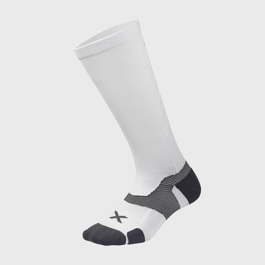 2XU - Vectr Cushion Full Length Compression Socks - White/Grey