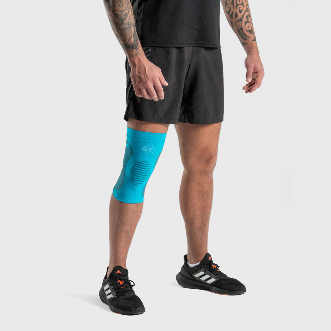 Recoverite - Blue Knit Knee Compression Sleeves with Ice/Heat Gel Capsules