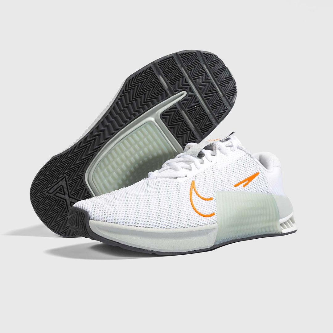 Nike - Metcon 9 Men's Training Shoes - WHITE/WHITE-LIGHT SILVER-BRIGHT MANDARIN