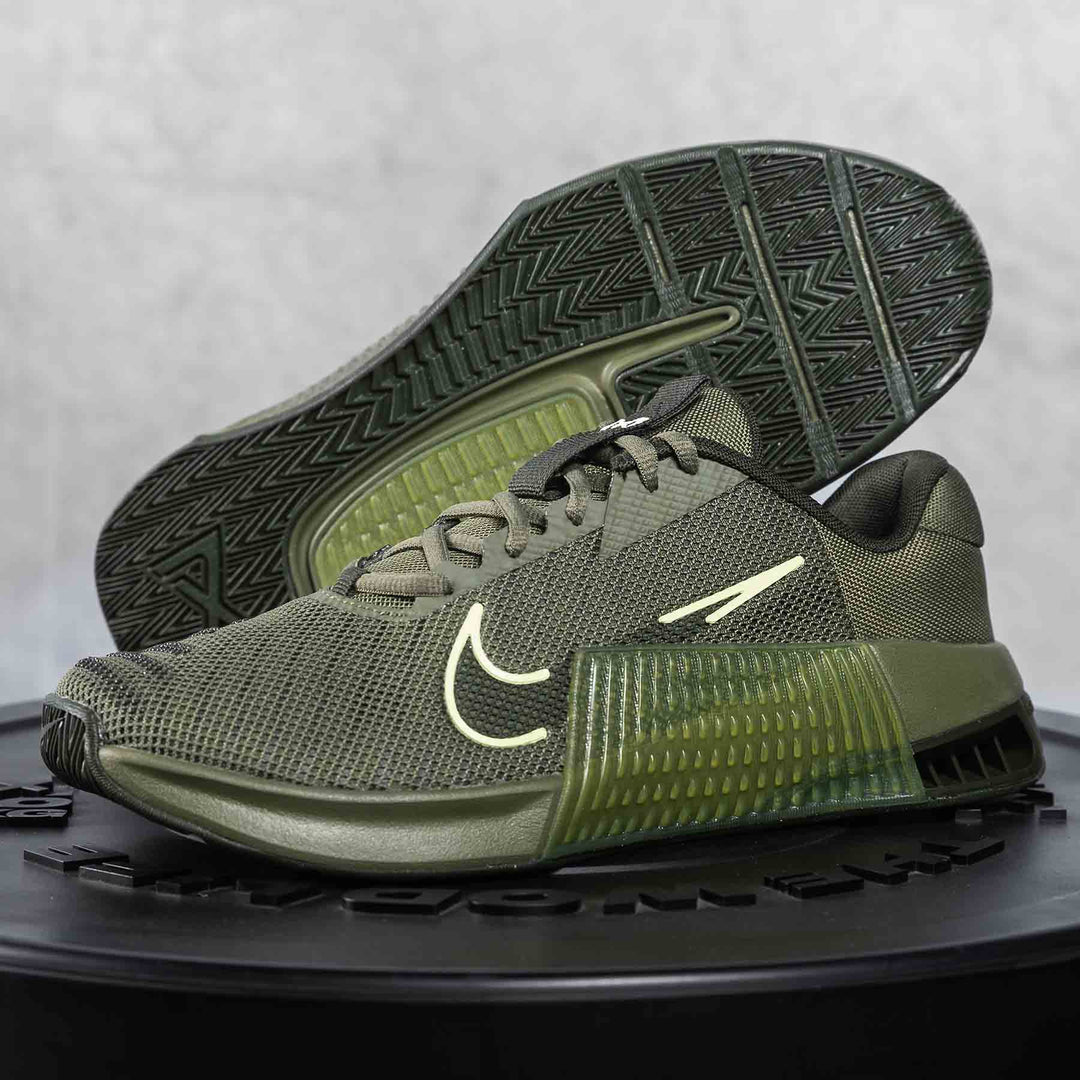 Nike - Metcon 9 Men's Training Shoes - OLIVE/SEQUOIA-HIGH VOLTAGE